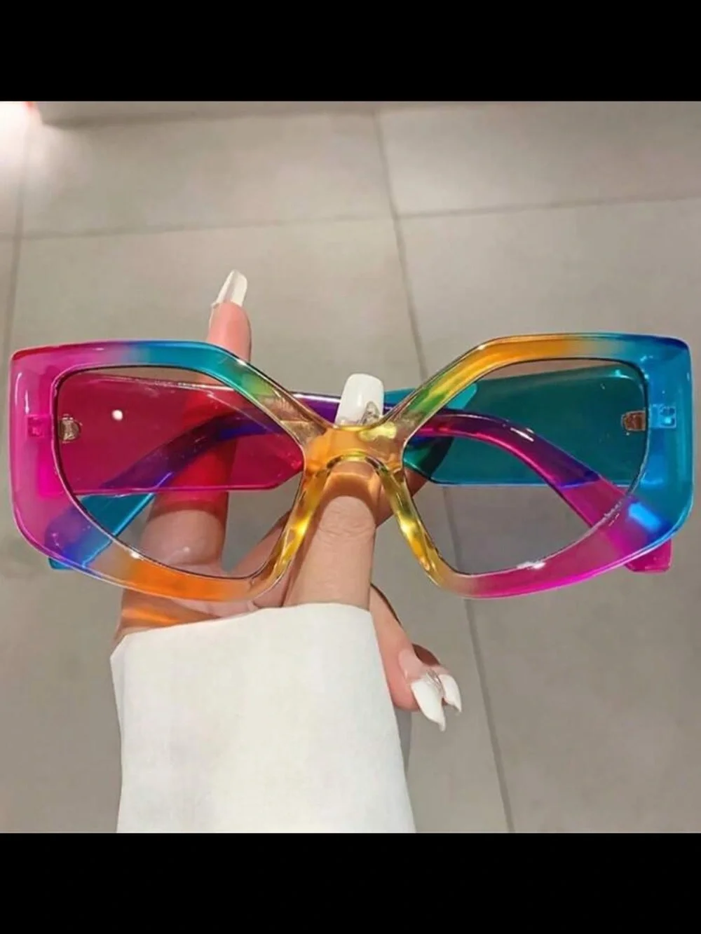 Rainbow Polygonal Vibrant Rainbow Fashion Icon Sunglasses - Multicolor